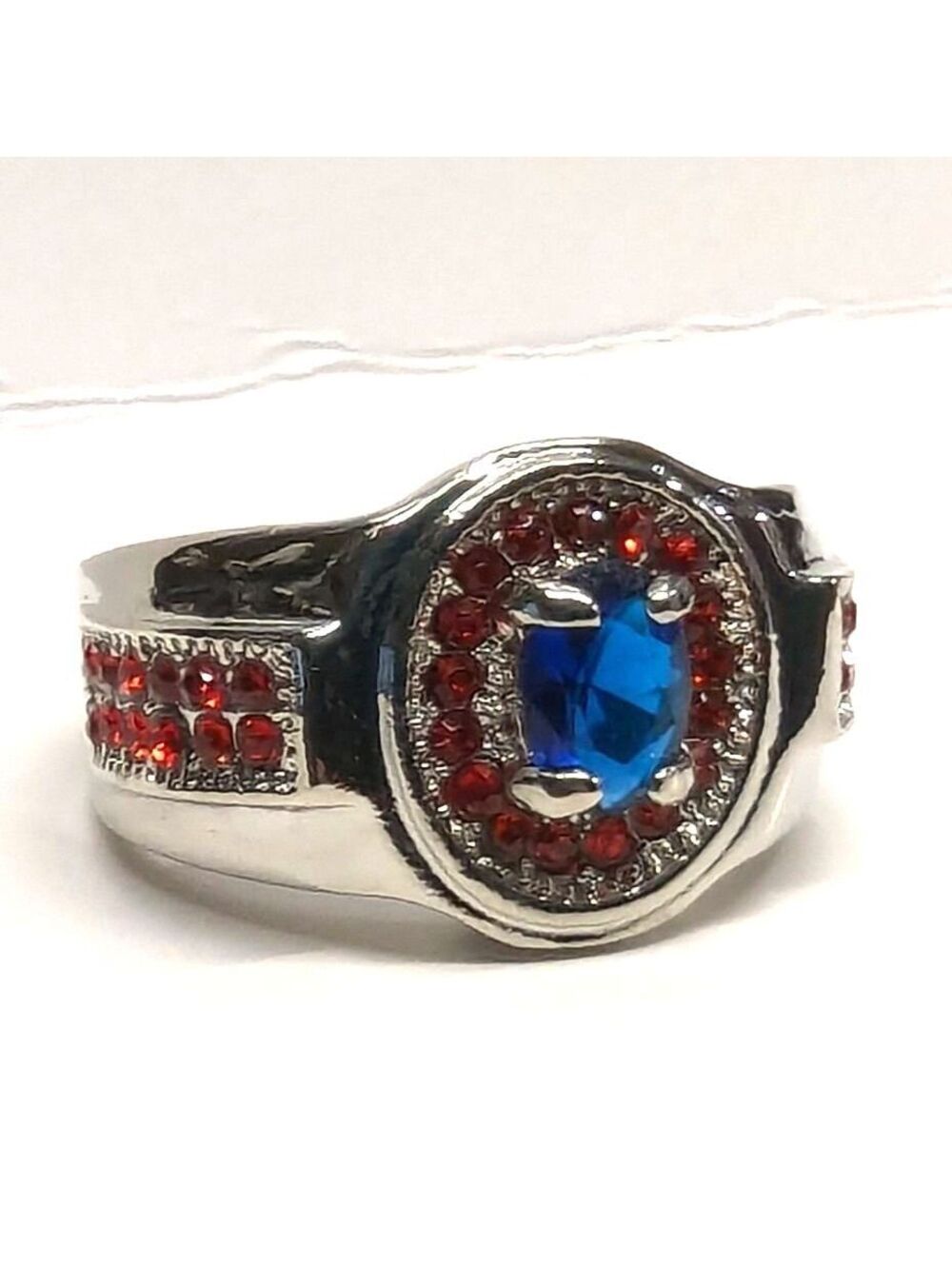 New Oval Faux Sapphire Ruby Rhinestone Signet‎ Statement Ring Size 8 Silver Tone